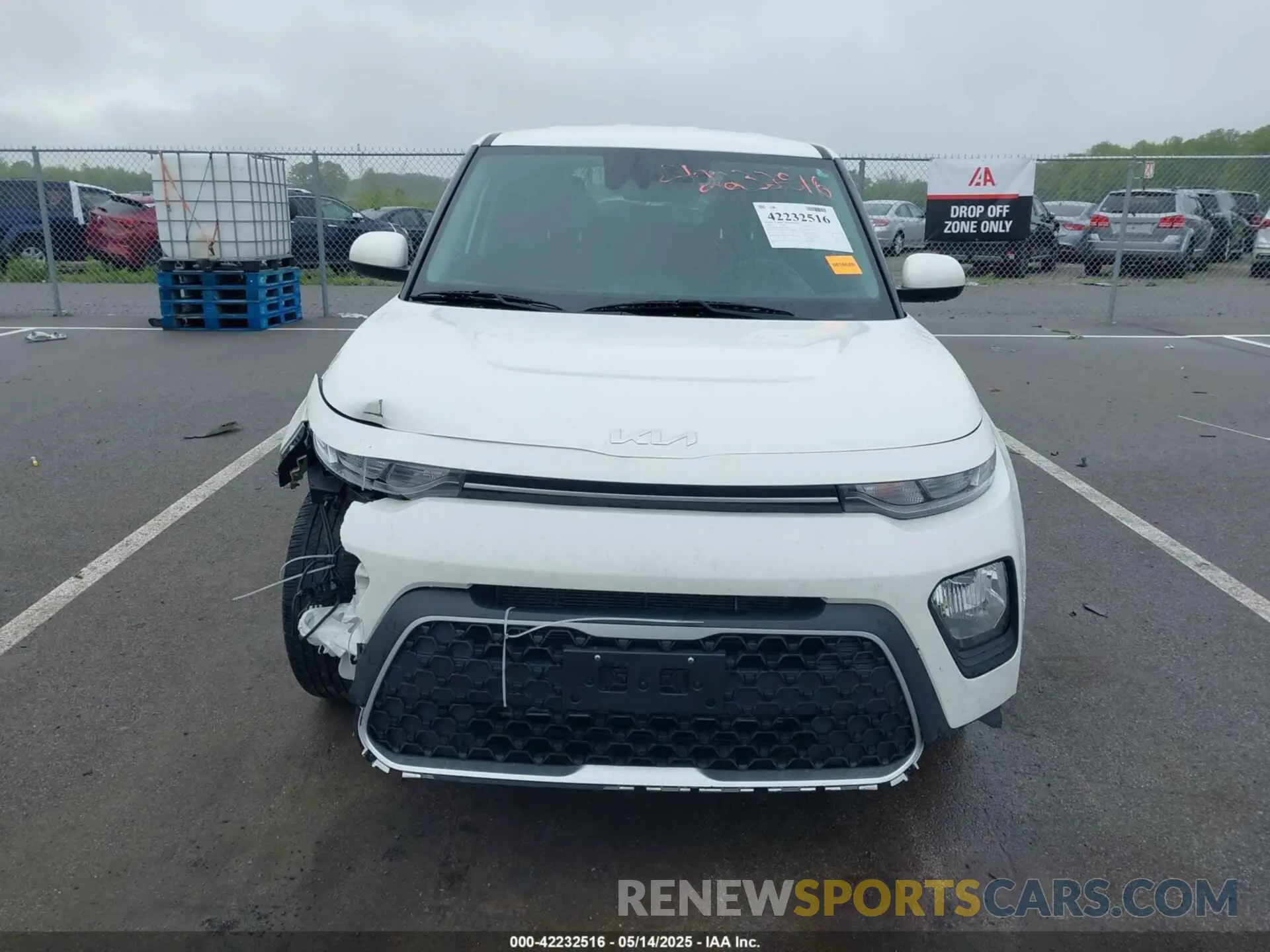 12 fotografías del automóvil dañado KNDJ23AU1N7158847 KIA SOUL 2022