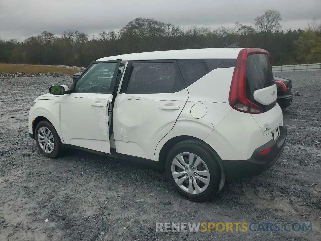 2 fotografías del automóvil dañado KNDJ23AU1N7173588 KIA SOUL 2022
