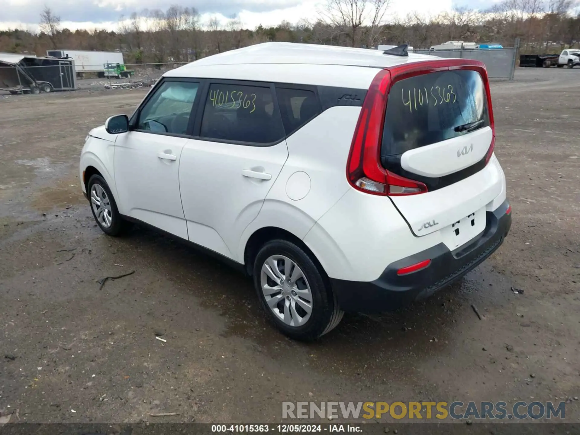 3 fotografías del automóvil dañado KNDJ23AU1N7173784 KIA SOUL 2022