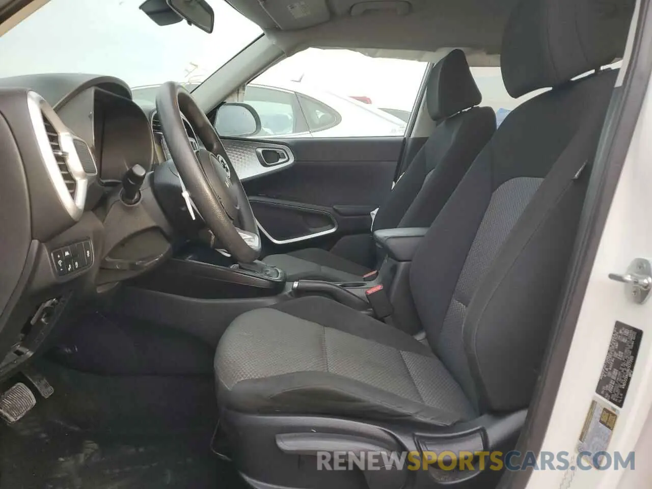 7 fotografías del automóvil dañado KNDJ23AU1N7177205 KIA SOUL 2022