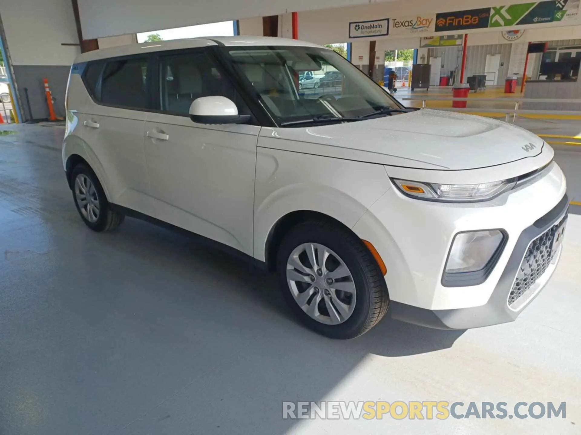 4 fotografías del automóvil dañado KNDJ23AU1N7181111 KIA SOUL 2022