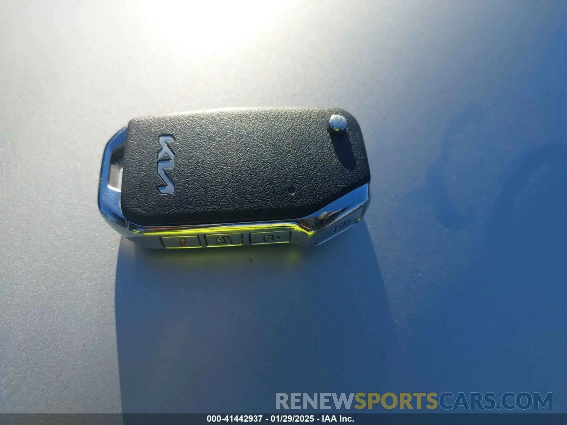 11 fotografías del automóvil dañado KNDJ23AU1N7184316 KIA SOUL 2022