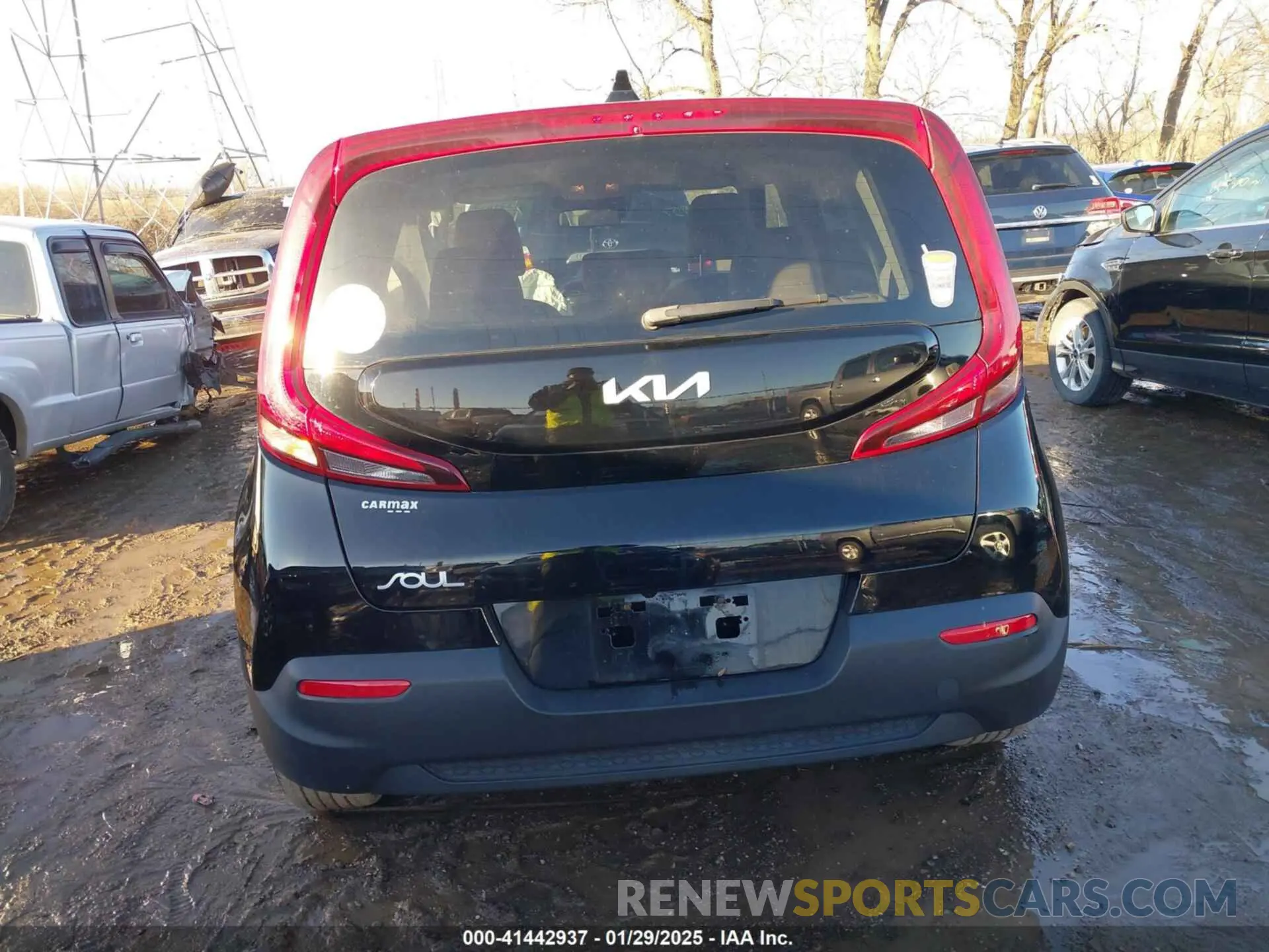 16 fotografías del automóvil dañado KNDJ23AU1N7184316 KIA SOUL 2022
