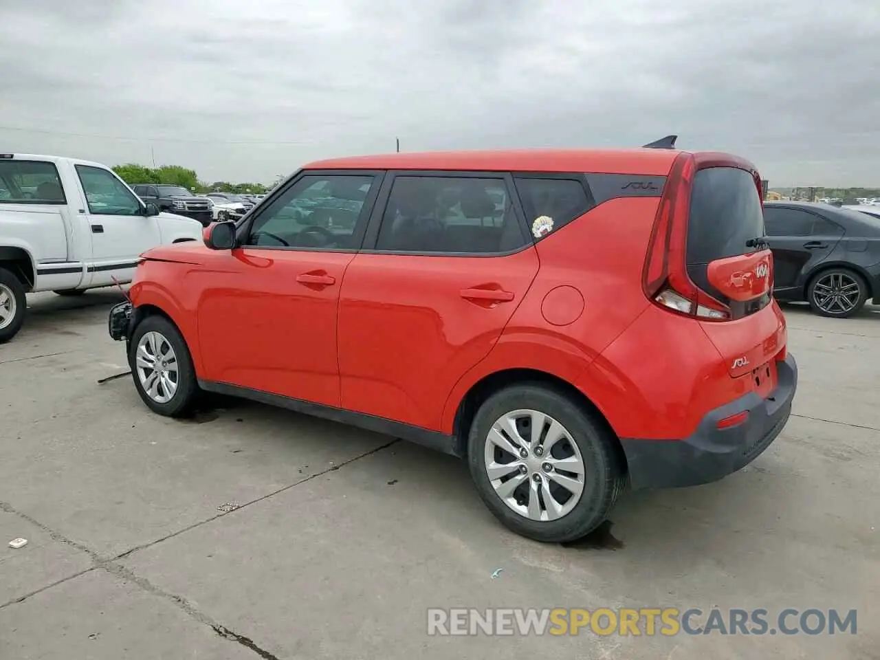 2 fotografías del automóvil dañado KNDJ23AU2N7162972 KIA SOUL 2022