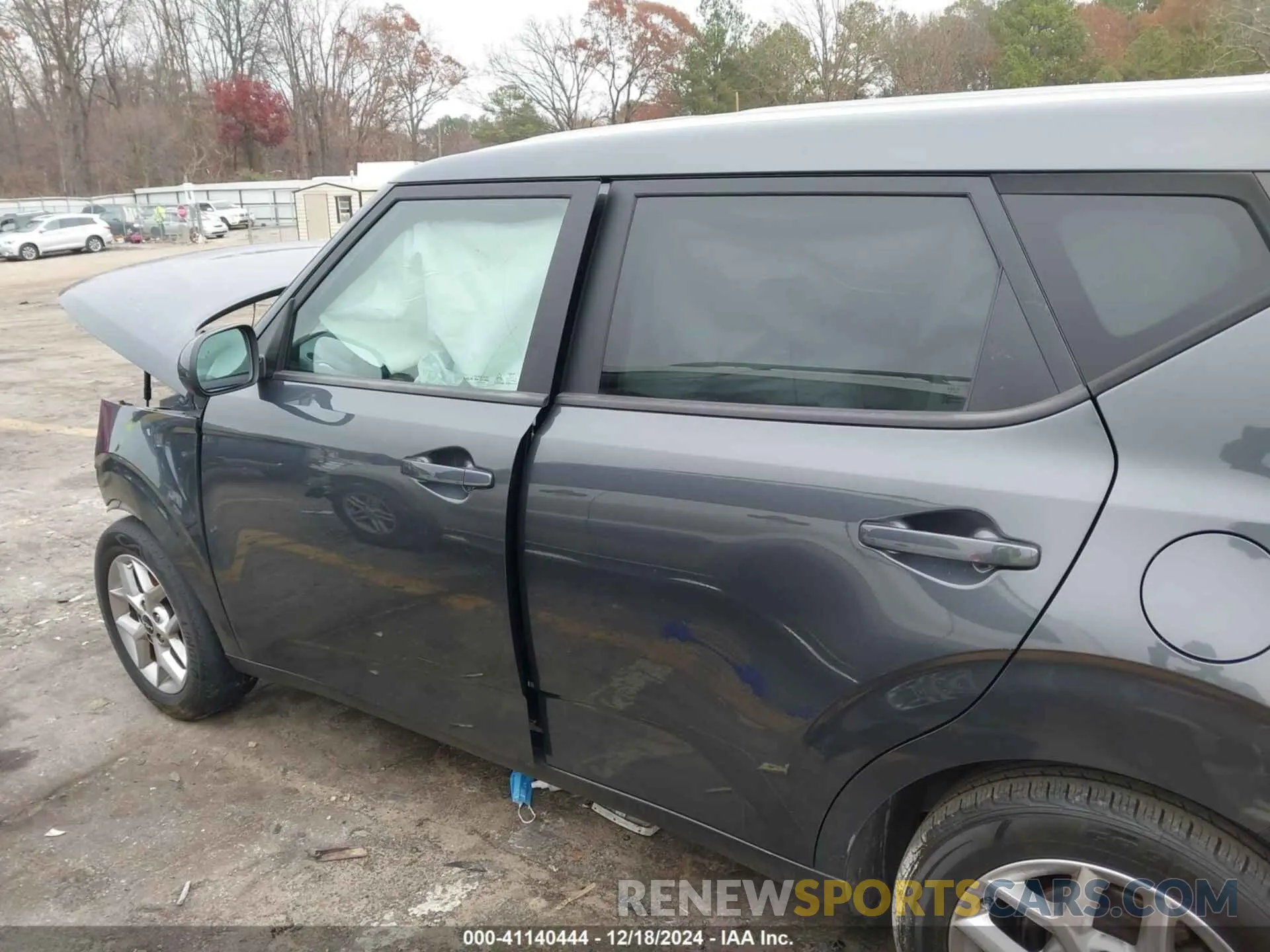 14 fotografías del automóvil dañado KNDJ23AU2N7827238 KIA SOUL 2022