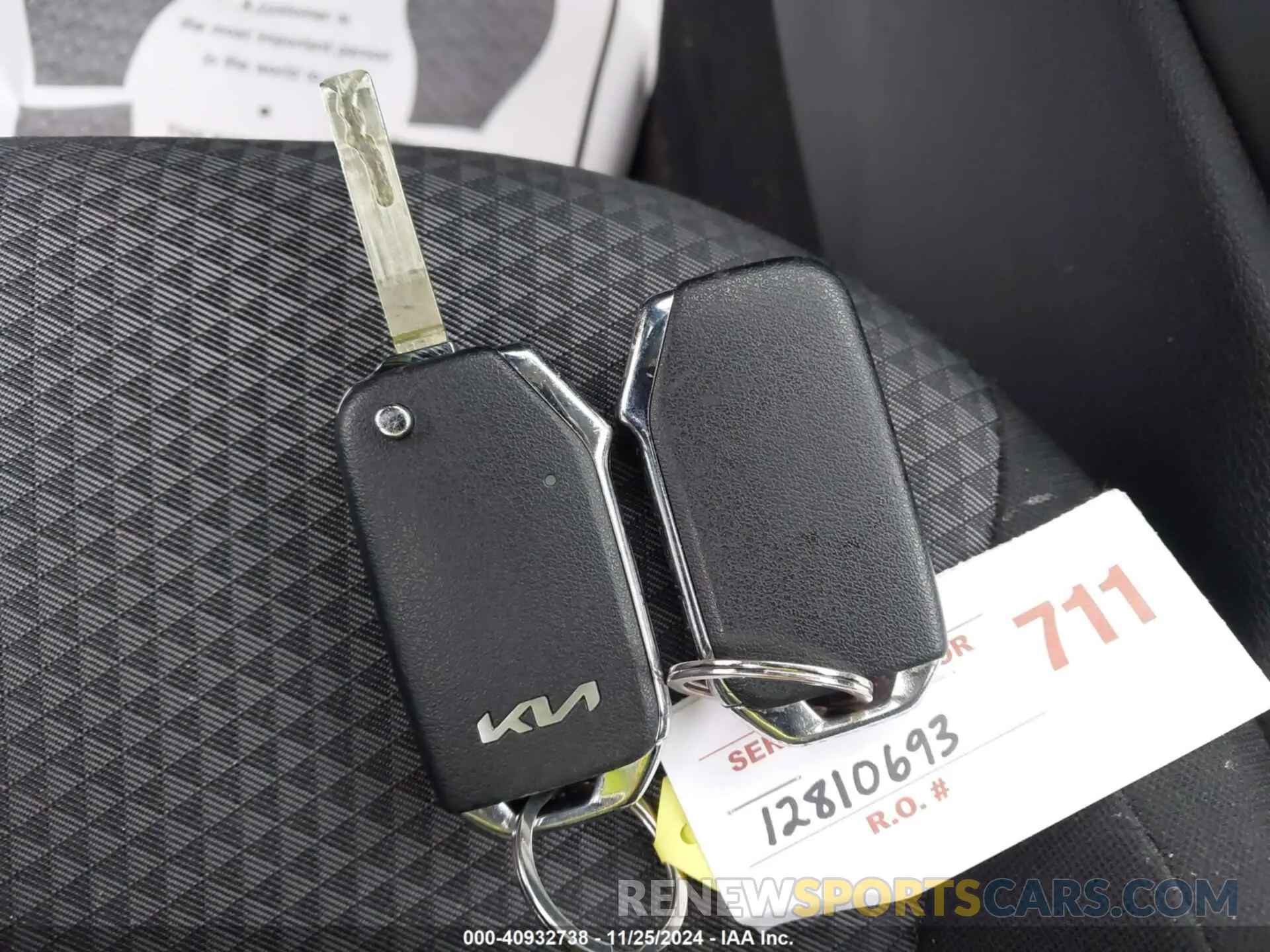 11 fotografías del automóvil dañado KNDJ23AU3N7156324 KIA SOUL 2022