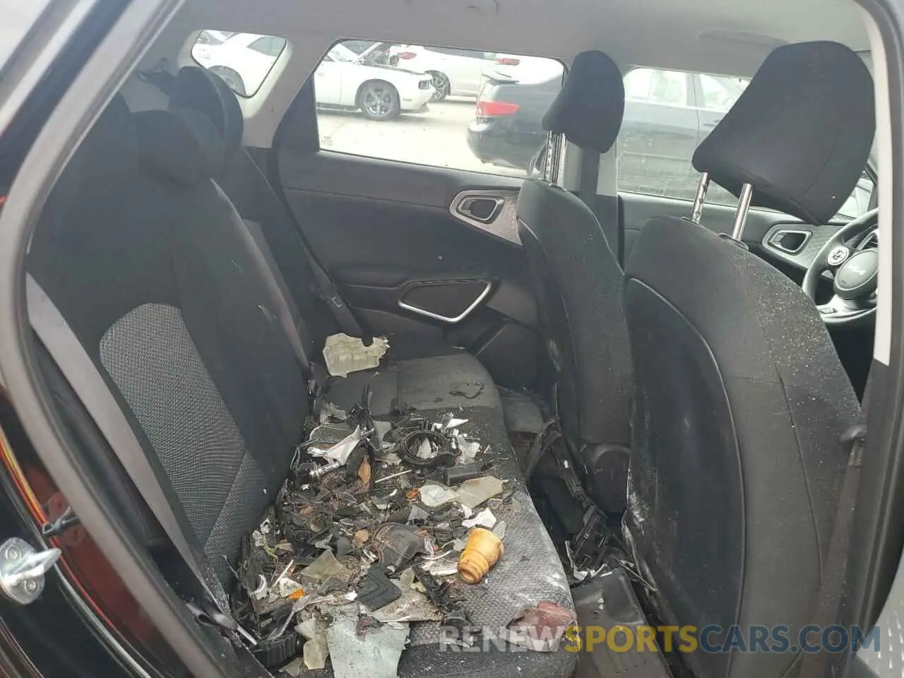 10 fotografías del automóvil dañado KNDJ23AU3N7161829 KIA SOUL 2022