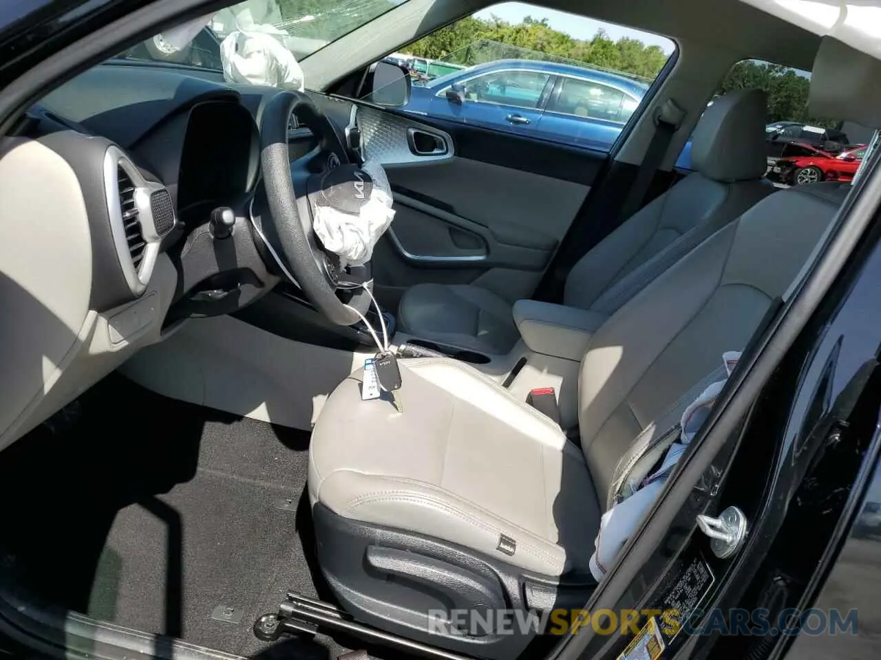 7 fotografías del automóvil dañado KNDJ23AU3N7164505 KIA SOUL 2022