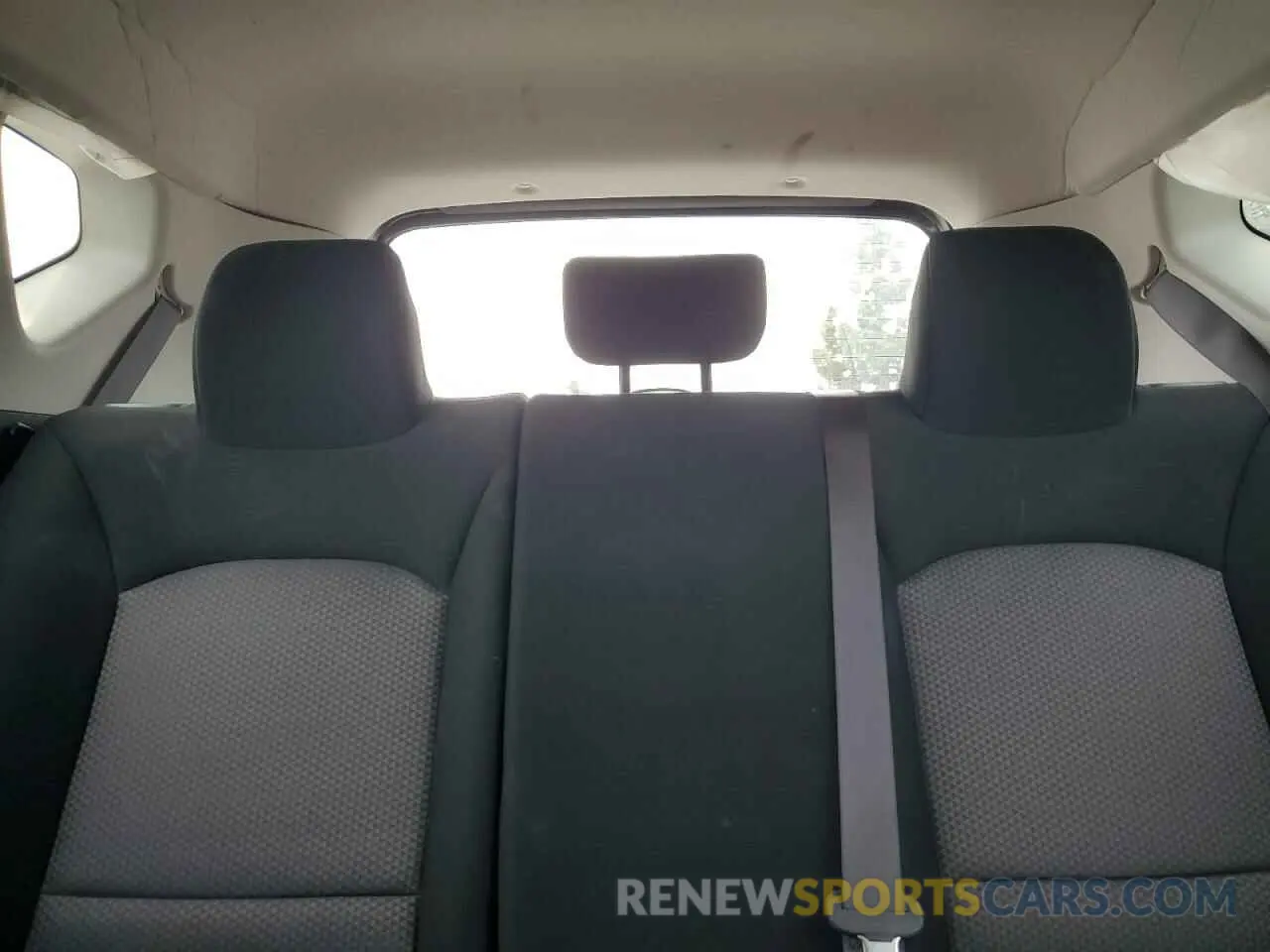 10 fotografías del automóvil dañado KNDJ23AU3N7801750 KIA SOUL 2022