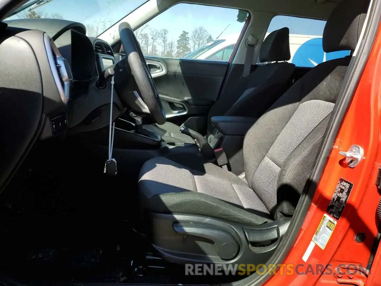 7 fotografías del automóvil dañado KNDJ23AU4N7157742 KIA SOUL 2022