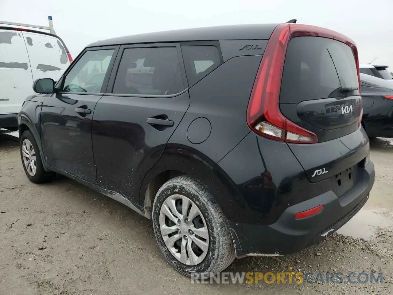 2 fotografías del automóvil dañado KNDJ23AU4N7183659 KIA SOUL 2022