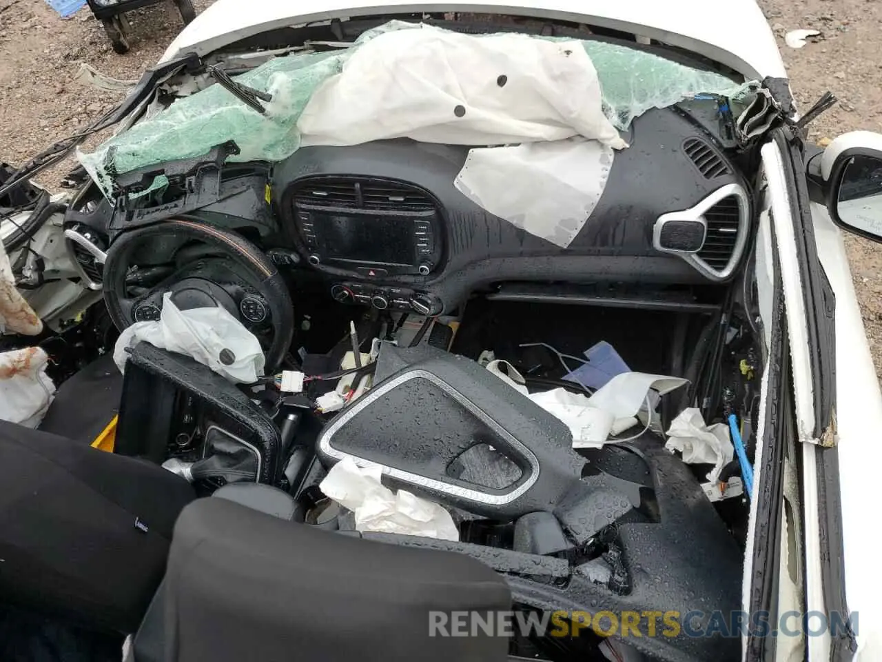 8 fotografías del automóvil dañado KNDJ23AU6N7157984 KIA SOUL 2022