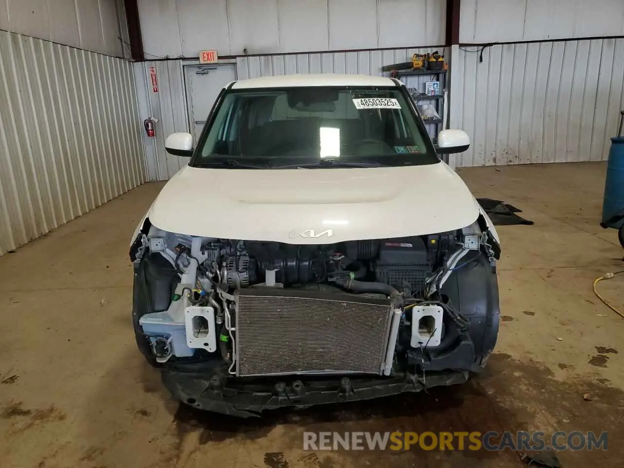 5 fotografías del automóvil dañado KNDJ23AU6N7158570 KIA SOUL 2022