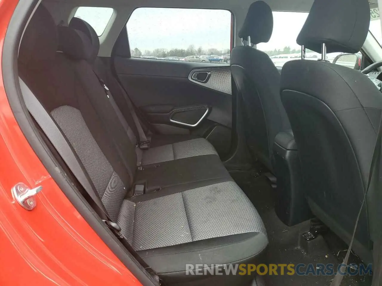 11 fotografías del automóvil dañado KNDJ23AU6N7181671 KIA SOUL 2022