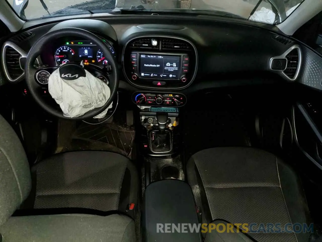 8 fotografías del automóvil dañado KNDJ23AU6N7805629 KIA SOUL 2022