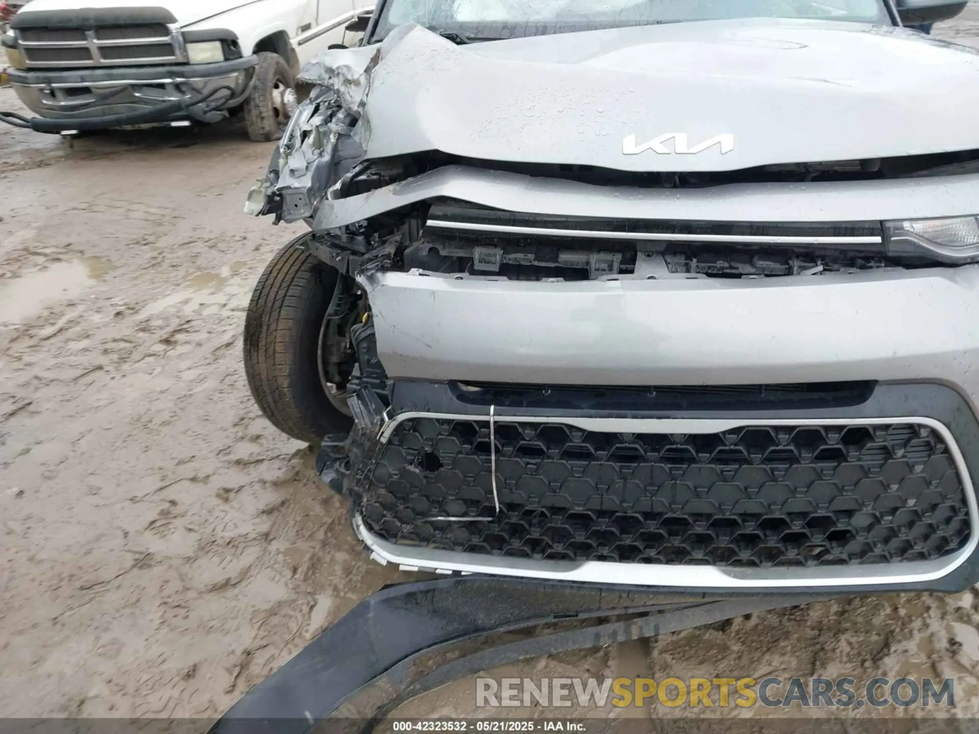 6 fotografías del automóvil dañado KNDJ23AU6N7828120 KIA SOUL 2022