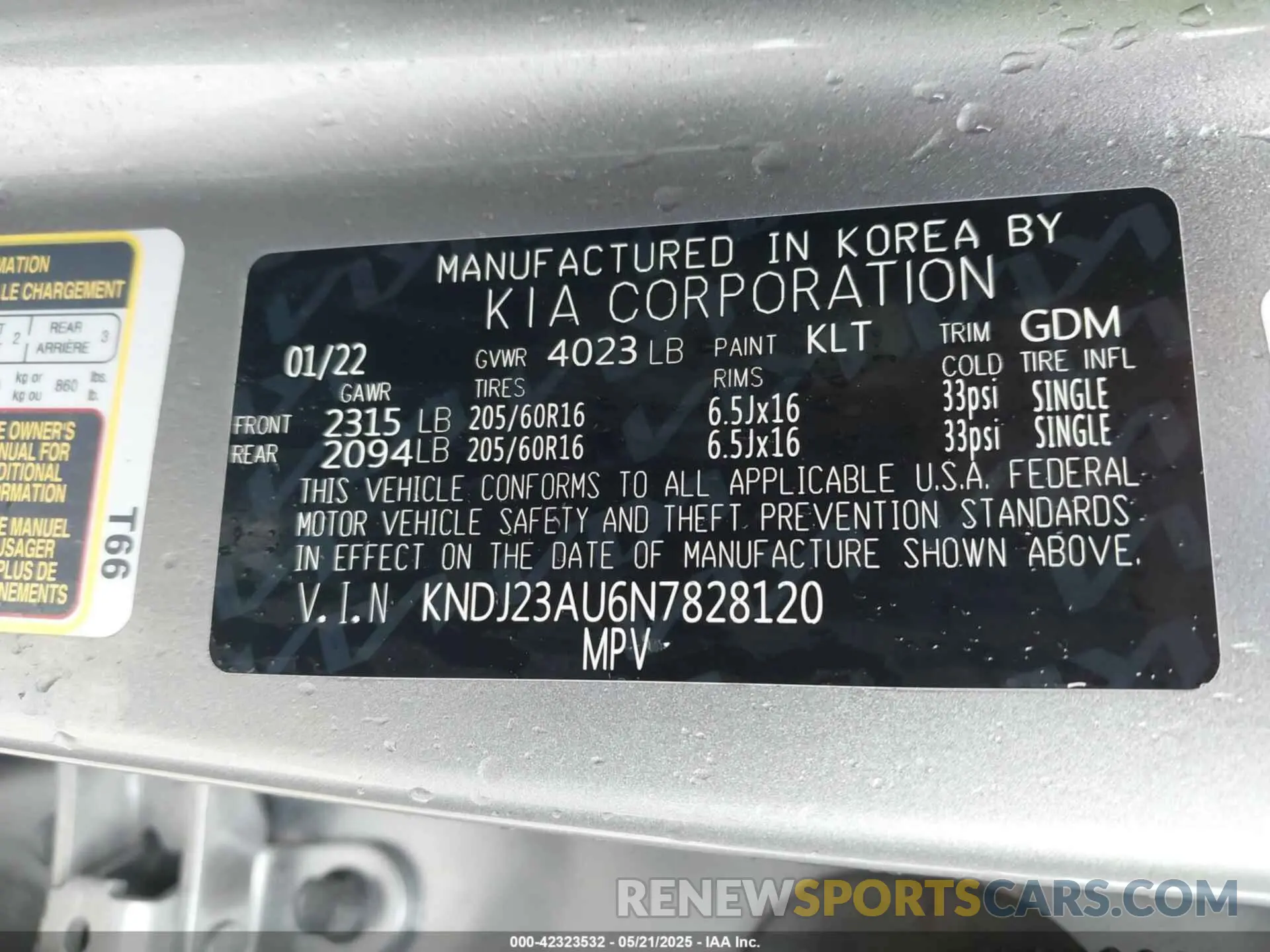 9 fotografías del automóvil dañado KNDJ23AU6N7828120 KIA SOUL 2022