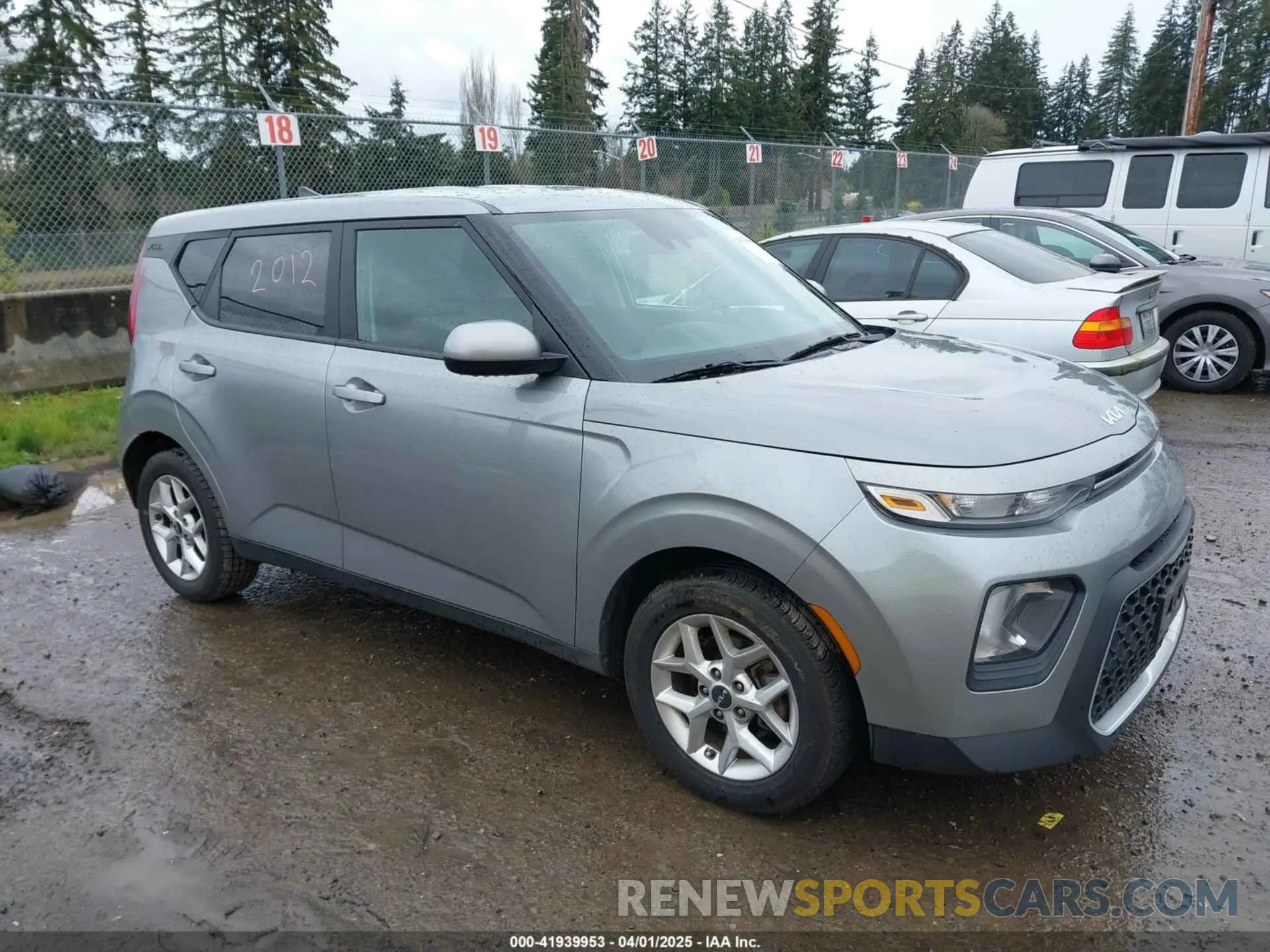 14 fotografías del automóvil dañado KNDJ23AU7N7825856 KIA SOUL 2022