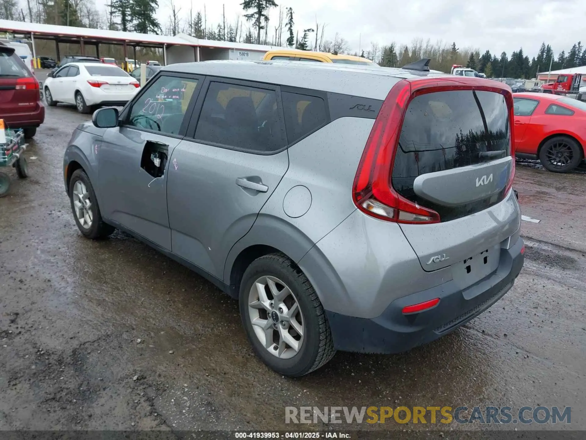 3 fotografías del automóvil dañado KNDJ23AU7N7825856 KIA SOUL 2022