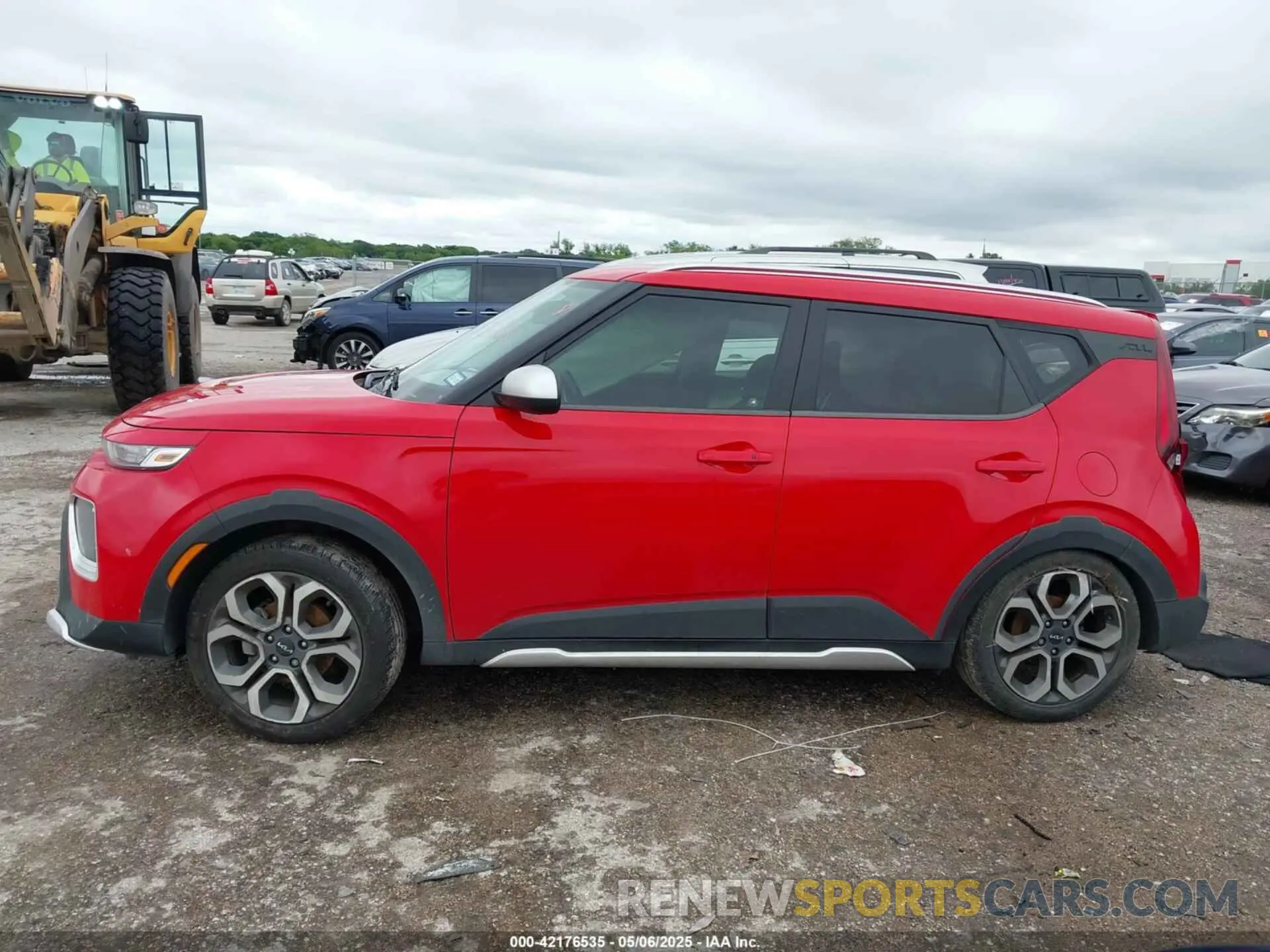 13 fotografías del automóvil dañado KNDJ23AU8N7166024 KIA SOUL 2022