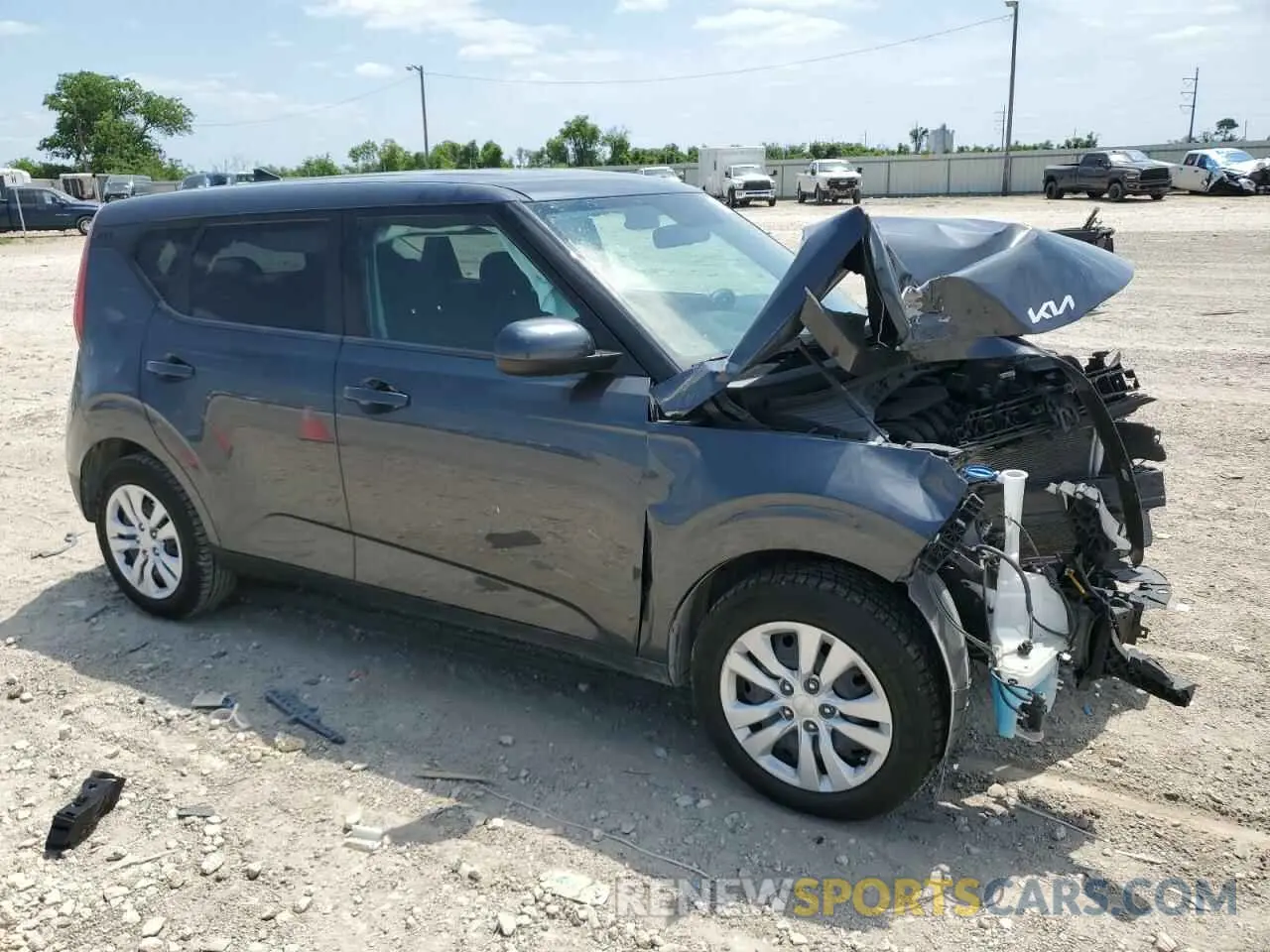 4 fotografías del automóvil dañado KNDJ23AU8N7822254 KIA SOUL 2022