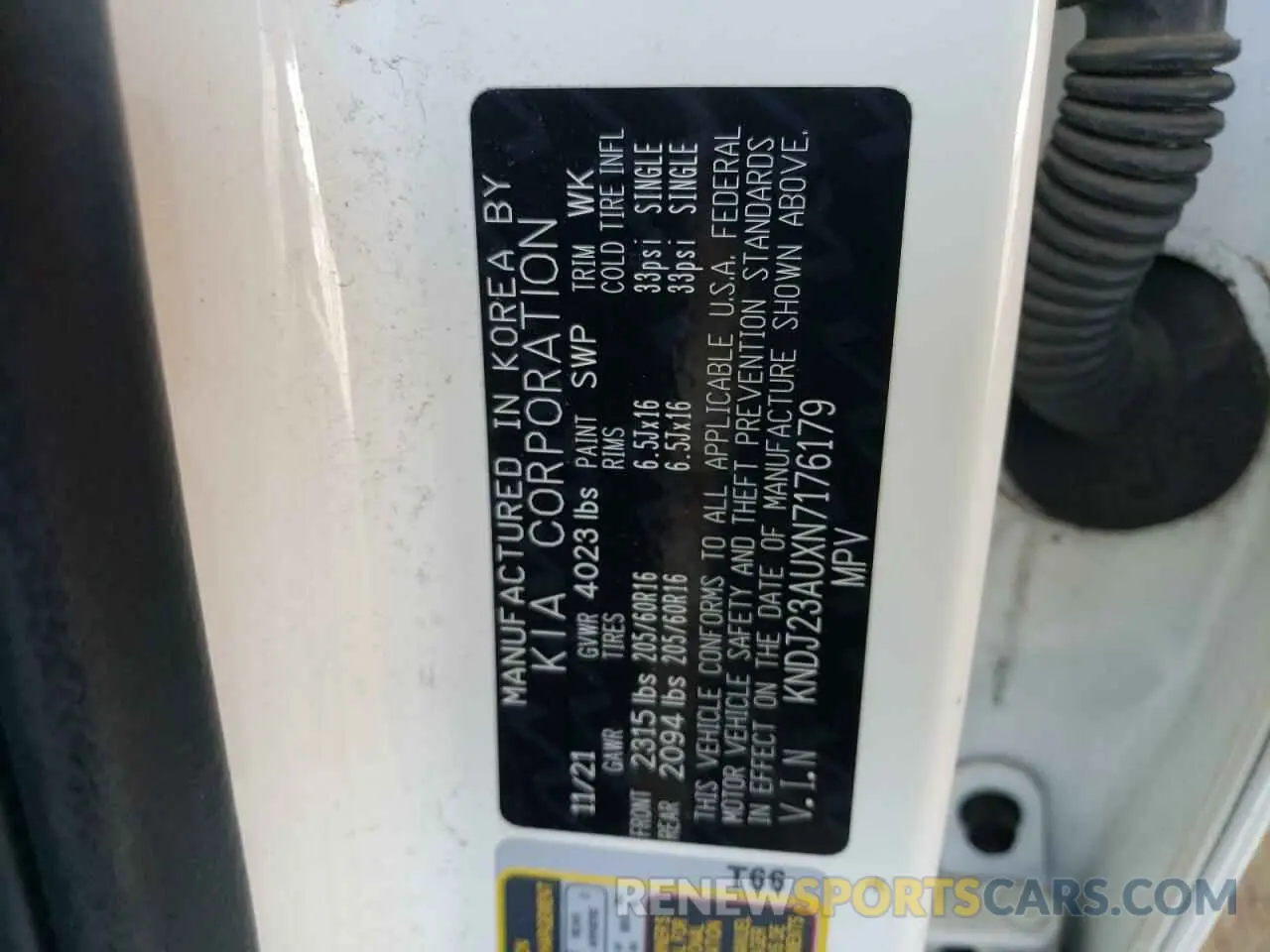 12 fotografías del automóvil dañado KNDJ23AUXN7176179 KIA SOUL 2022