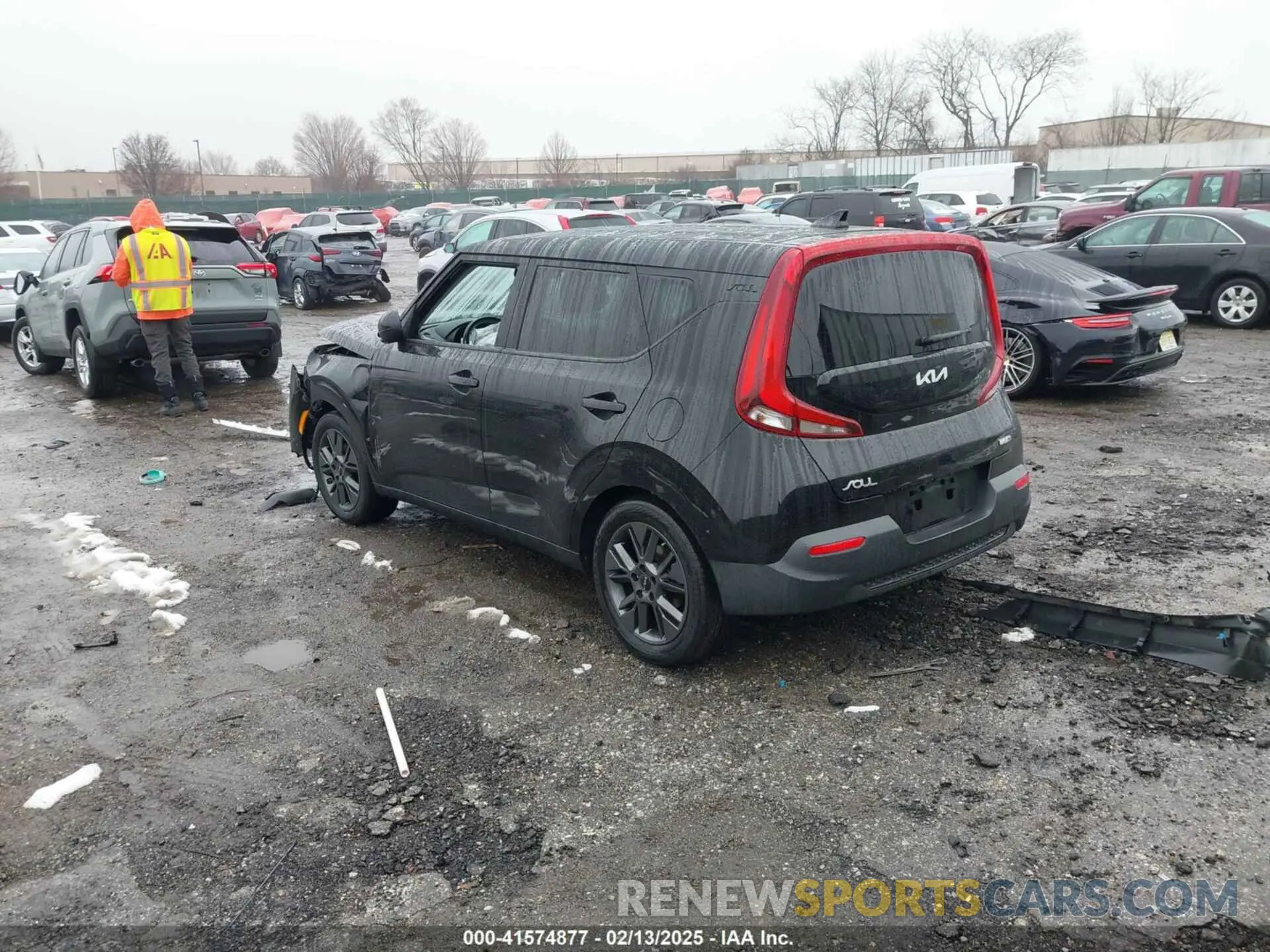 3 fotografías del automóvil dañado KNDJ33AU1N7803820 KIA SOUL 2022