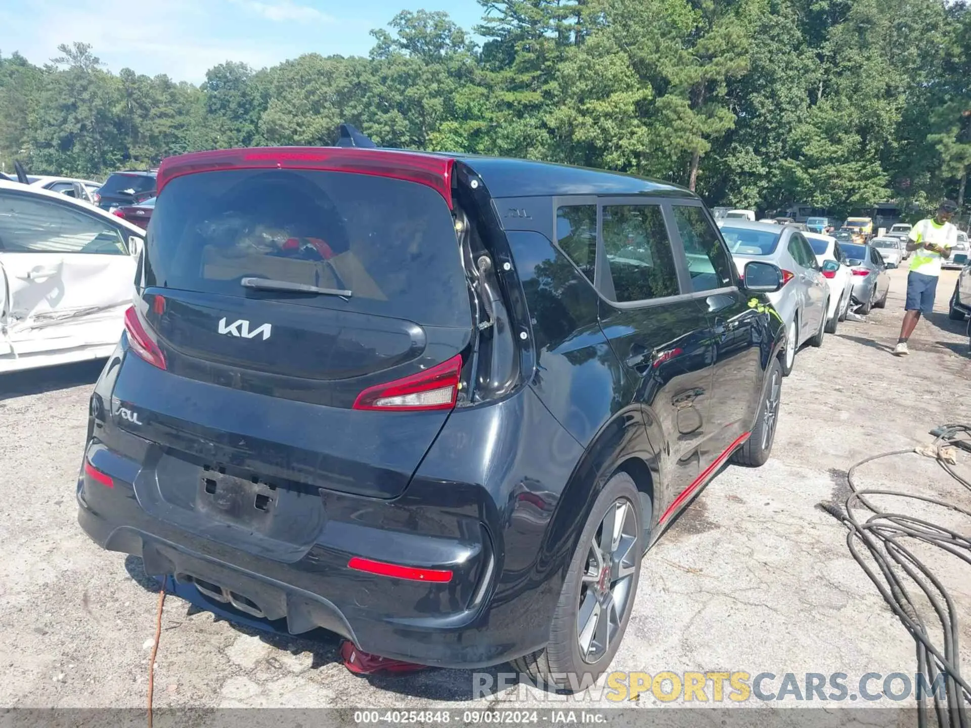 4 fotografías del automóvil dañado KNDJ53AF9N7170320 KIA SOUL 2022