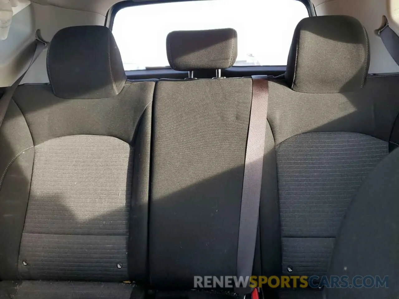 10 fotografías del automóvil dañado KNDJ63AU1N7824643 KIA SOUL 2022