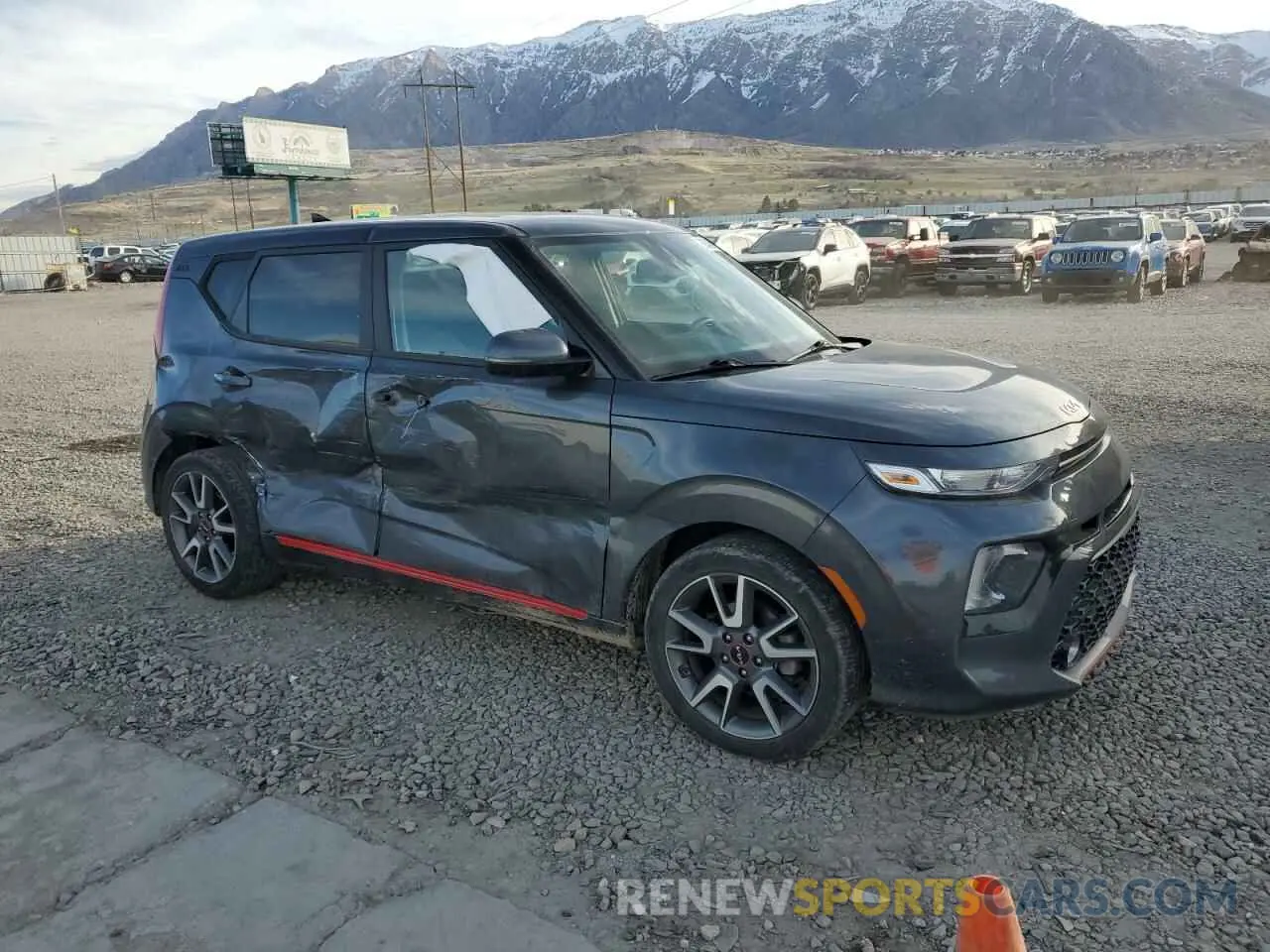 4 fotografías del automóvil dañado KNDJ63AU1N7824643 KIA SOUL 2022