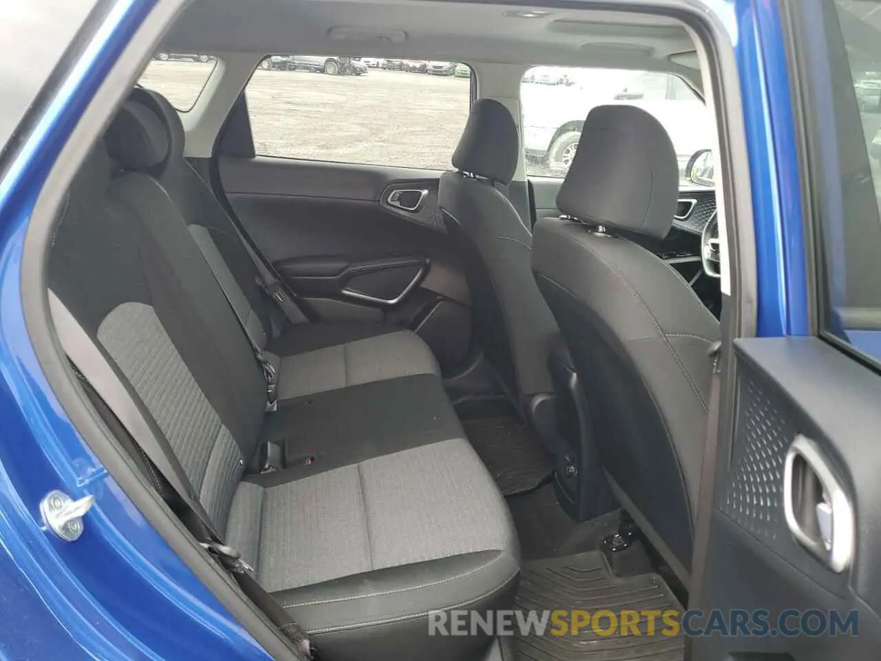 10 fotografías del automóvil dañado KNDJ63AU7N7816529 KIA SOUL 2022