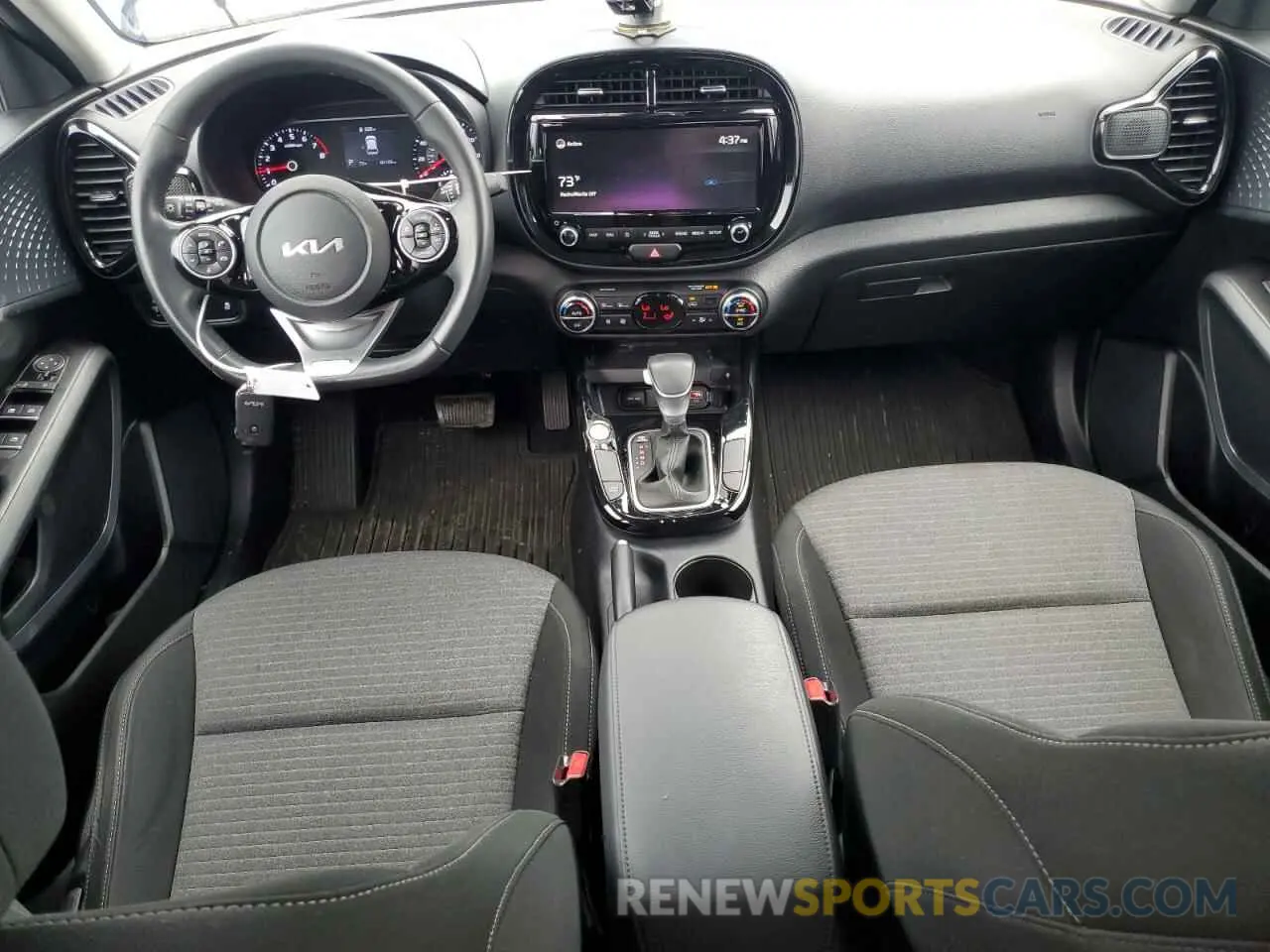 8 fotografías del automóvil dañado KNDJ63AU7N7816529 KIA SOUL 2022