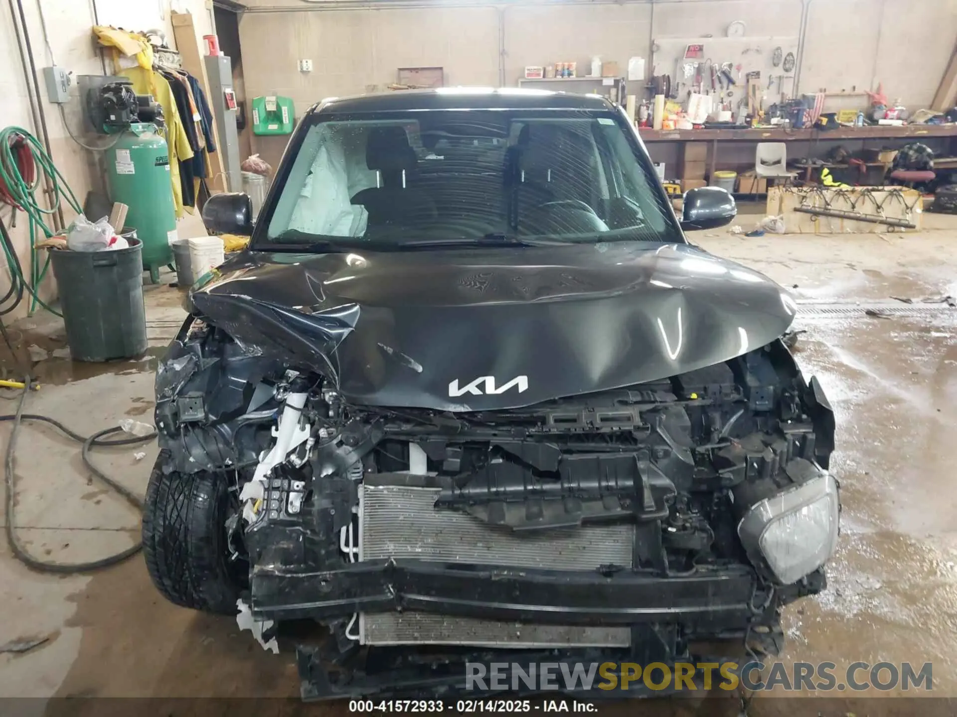 12 fotografías del automóvil dañado KNDJ63AU8N7803482 KIA SOUL 2022
