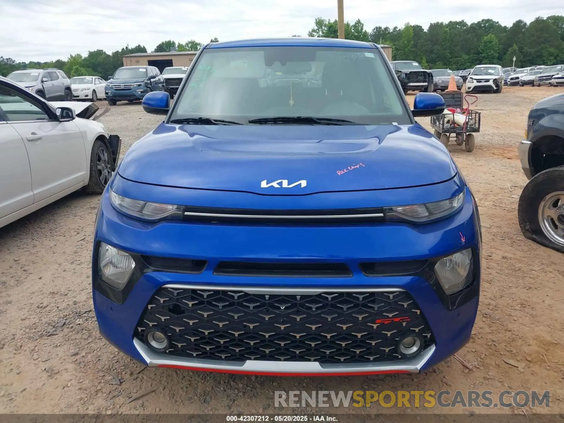 12 fotografías del automóvil dañado KNDJ63AU8N7818208 KIA SOUL 2022