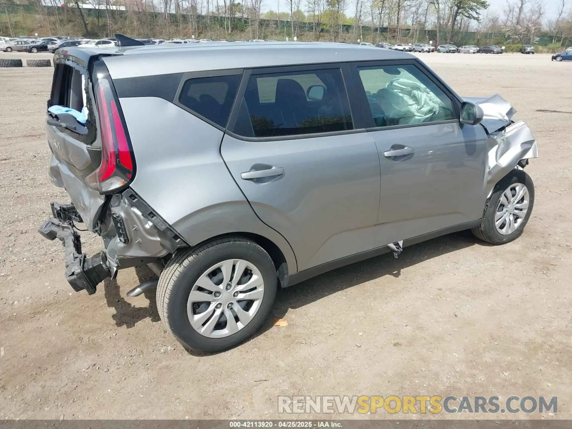 4 fotografías del automóvil dañado KNDJ23AU0P7874268 KIA SOUL 2023