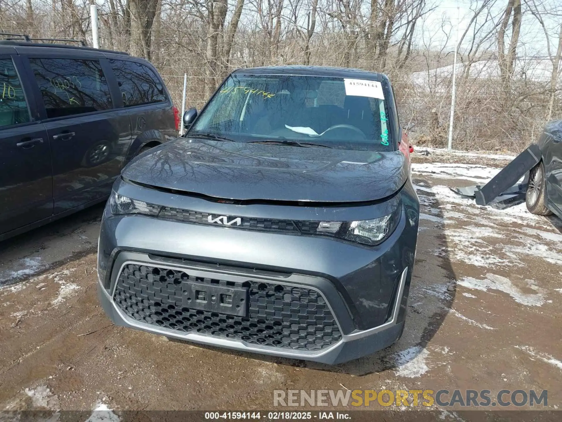 13 fotografías del automóvil dañado KNDJ23AU0P7883309 KIA SOUL 2023