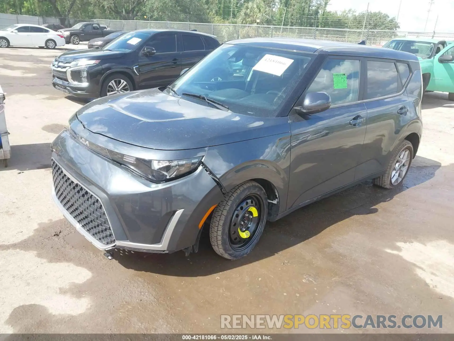 2 fotografías del automóvil dañado KNDJ23AU1P7196260 KIA SOUL 2023
