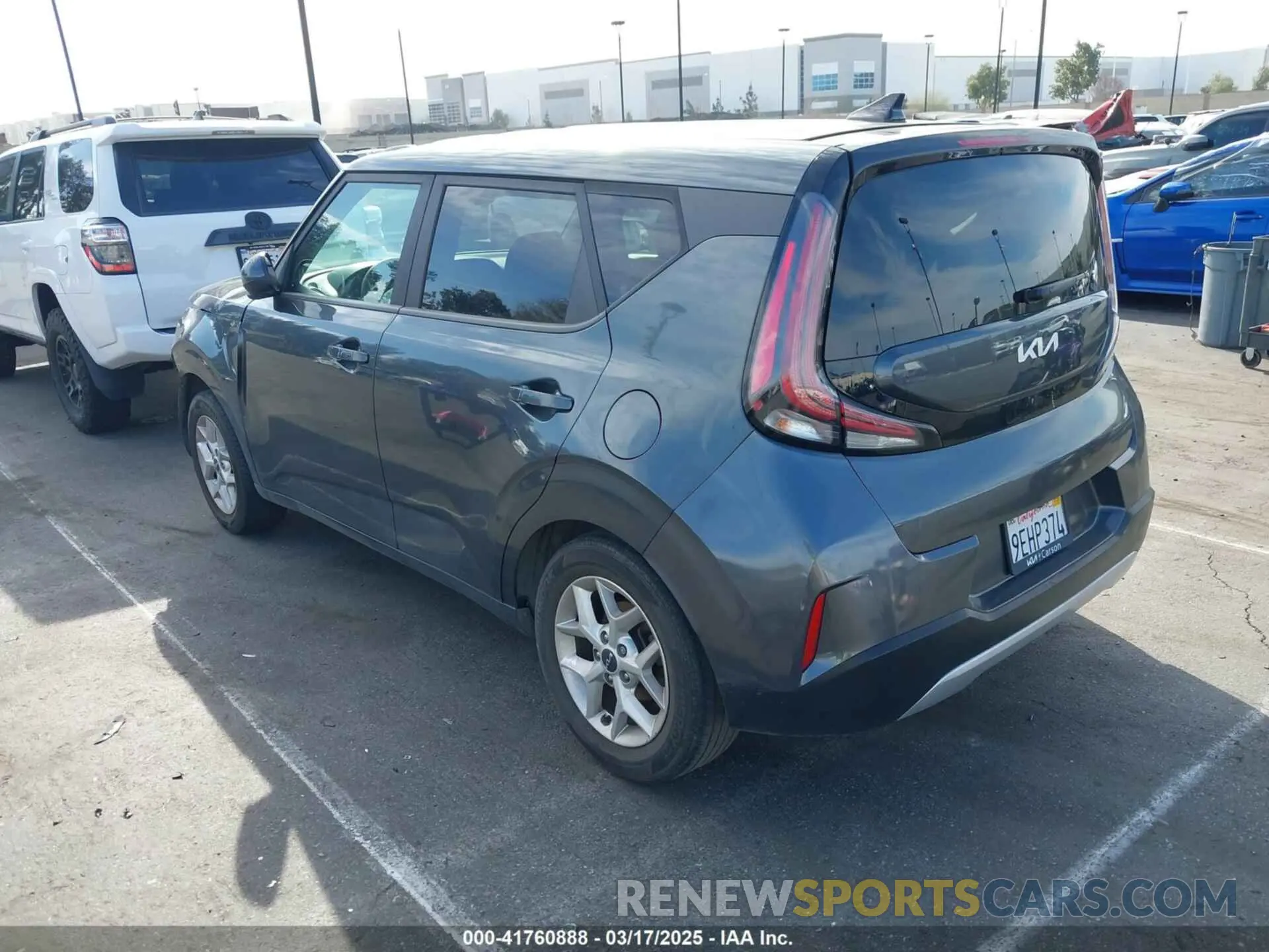 3 fotografías del automóvil dañado KNDJ23AU1P7199613 KIA SOUL 2023