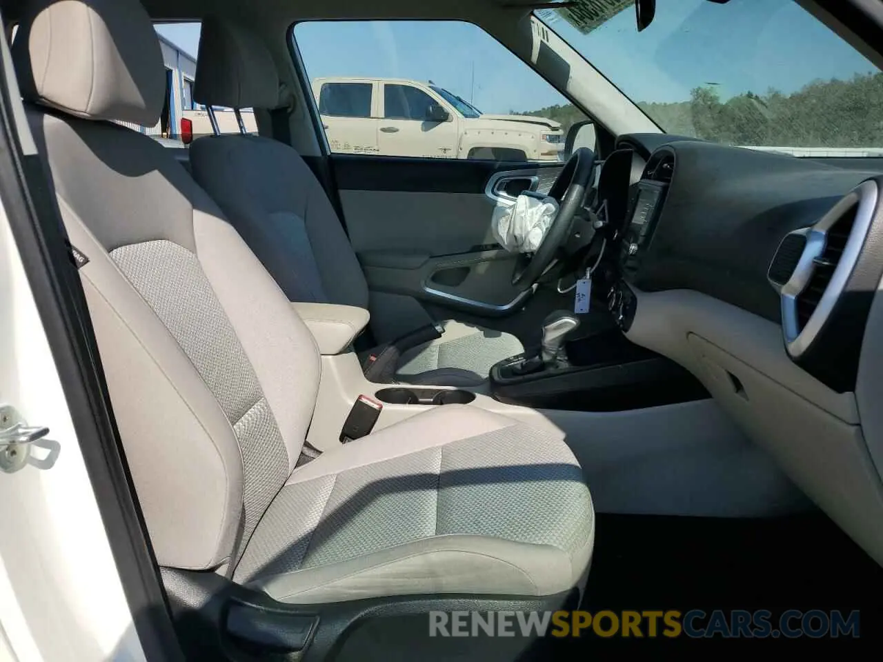 7 fotografías del automóvil dañado KNDJ23AU1P7863893 KIA SOUL 2023