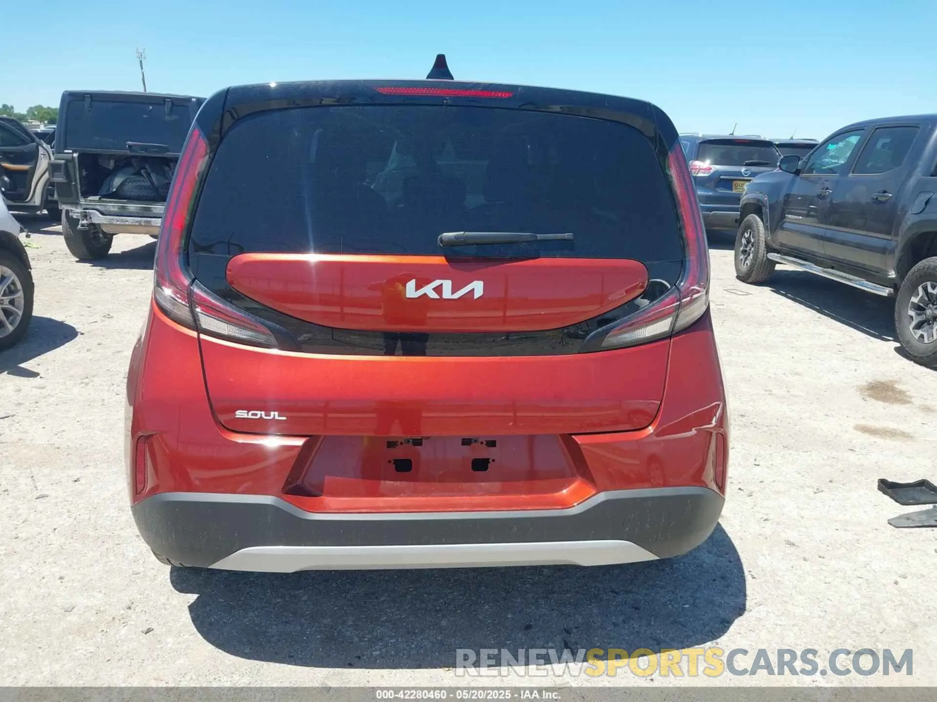 16 fotografías del automóvil dañado KNDJ23AU2P7188586 KIA SOUL 2023