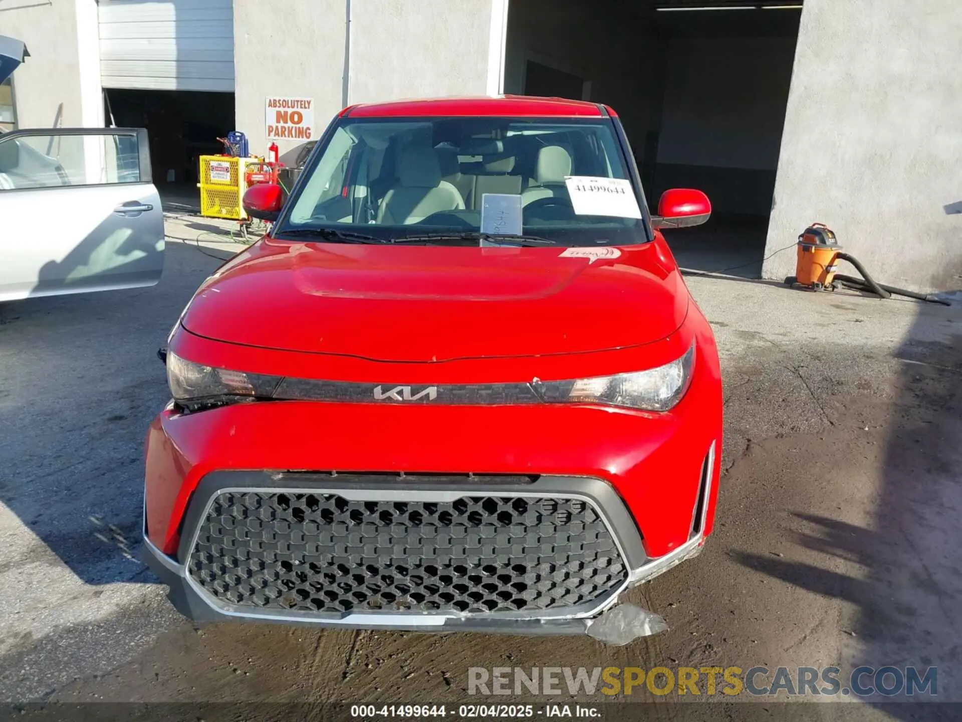 12 fotografías del automóvil dañado KNDJ23AU2P7191374 KIA SOUL 2023