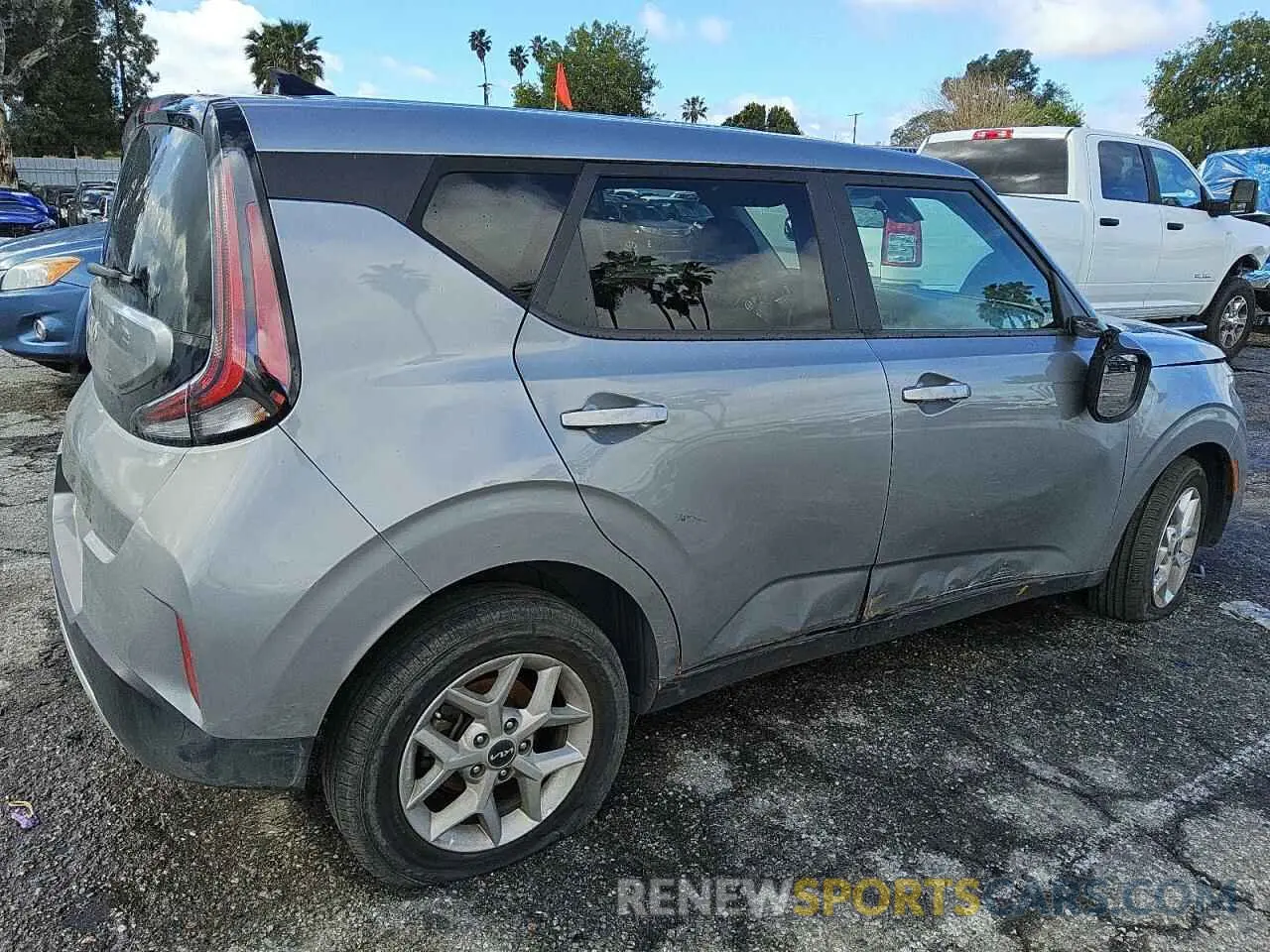 3 fotografías del automóvil dañado KNDJ23AU2P7861473 KIA SOUL 2023