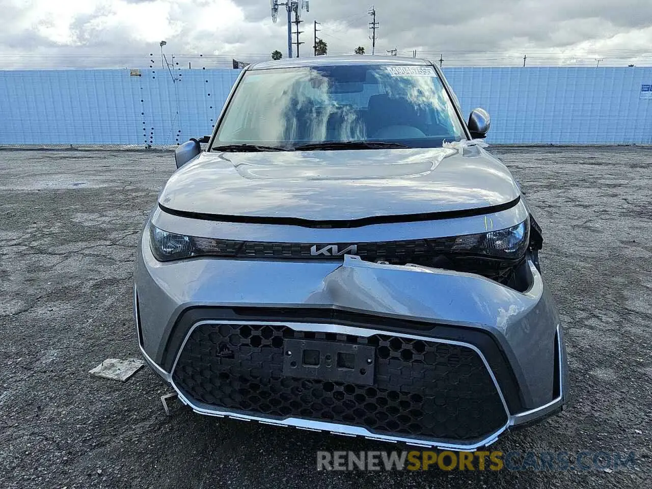 5 fotografías del automóvil dañado KNDJ23AU2P7861473 KIA SOUL 2023