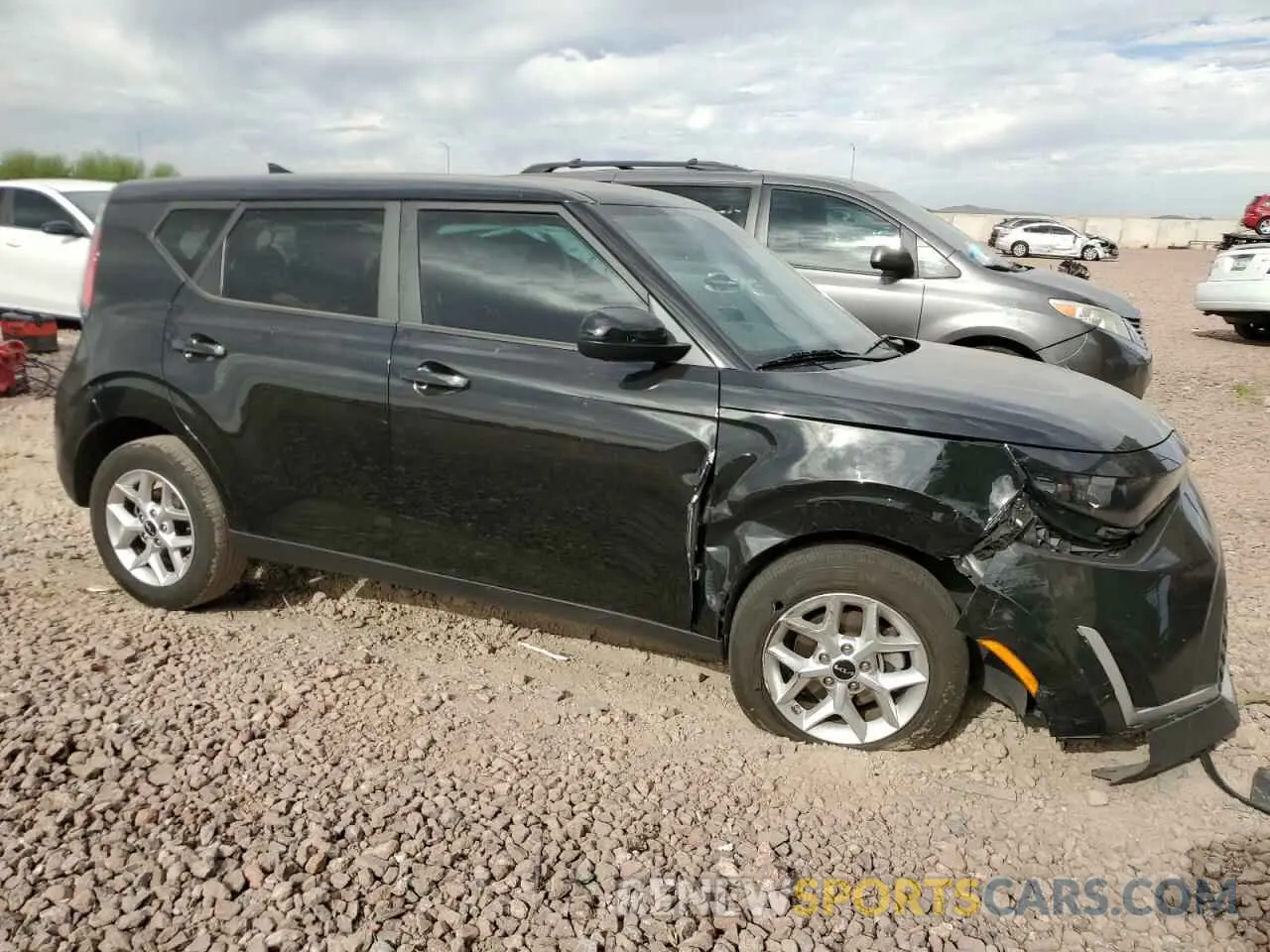 4 fotografías del automóvil dañado KNDJ23AU2P7868424 KIA SOUL 2023