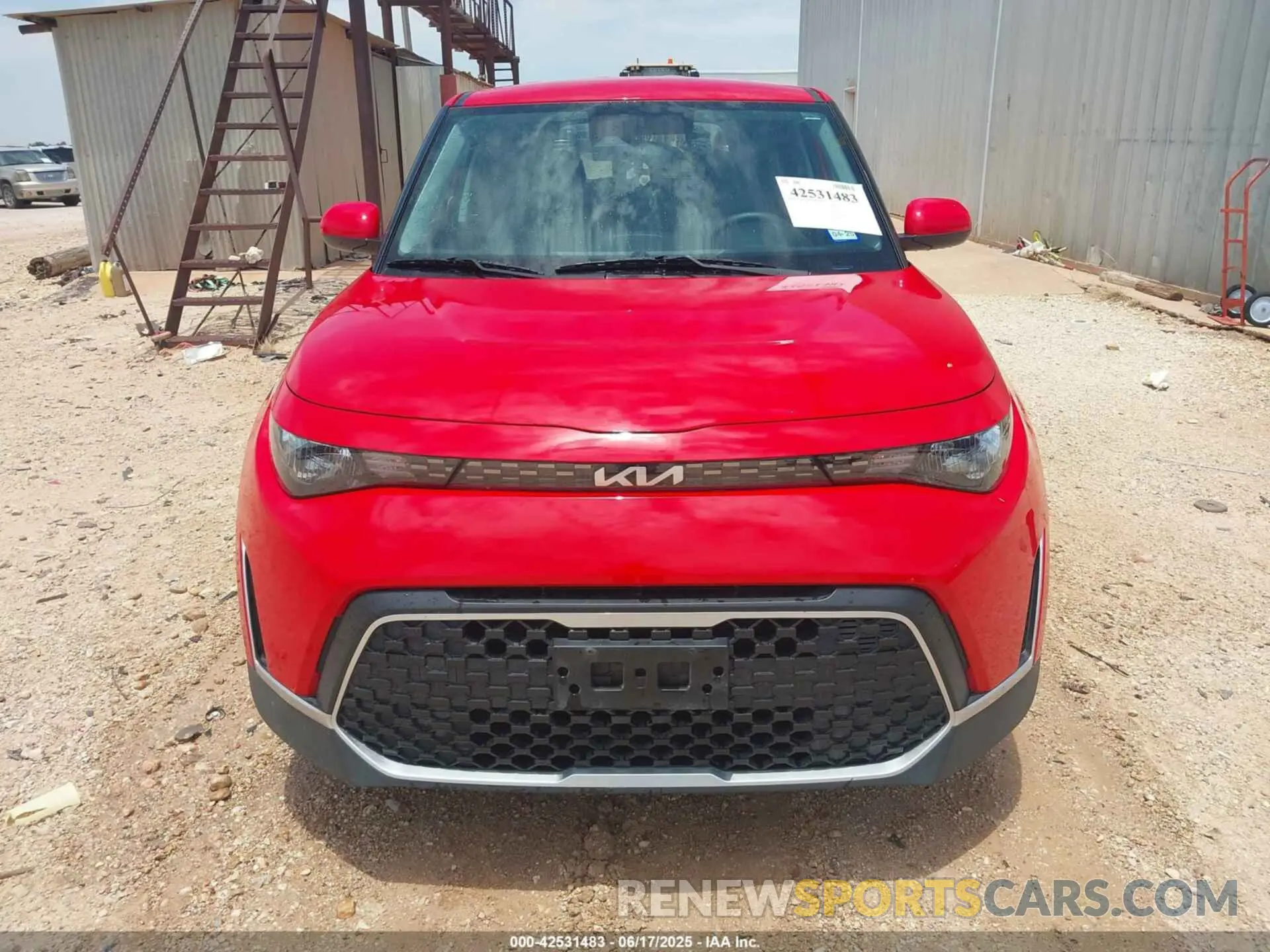 13 fotografías del automóvil dañado KNDJ23AU3P7207839 KIA SOUL 2023