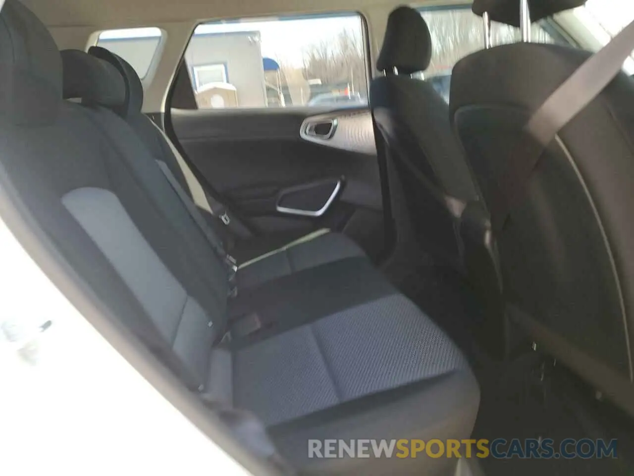 12 fotografías del automóvil dañado KNDJ23AU3P7866584 KIA SOUL 2023