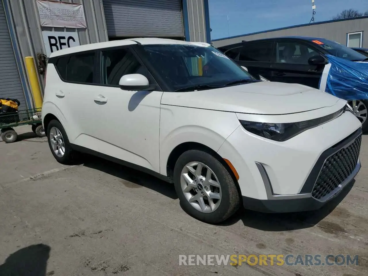 4 fotografías del automóvil dañado KNDJ23AU3P7882719 KIA SOUL 2023