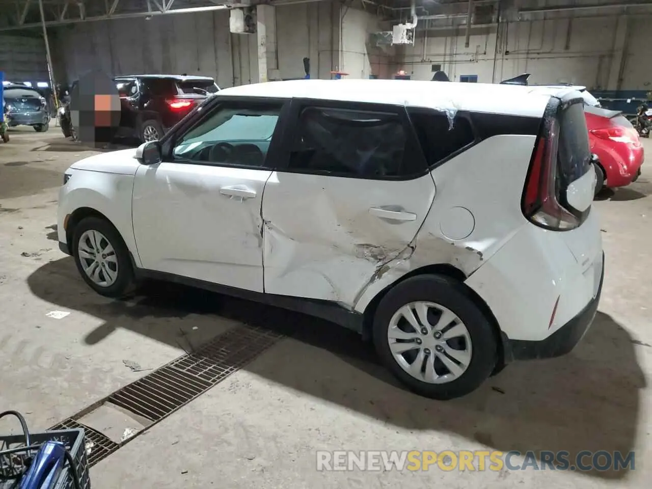 2 fotografías del automóvil dañado KNDJ23AU4P7217117 KIA SOUL 2023