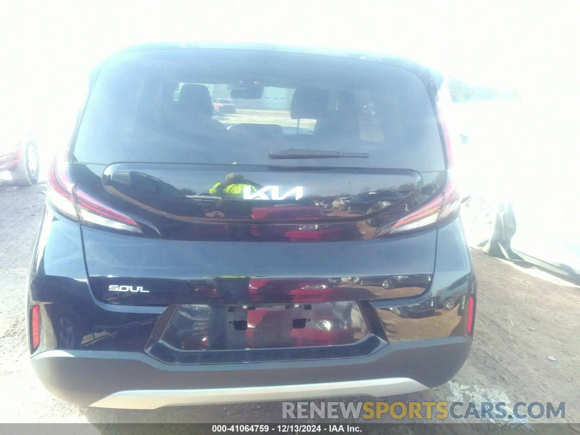 16 fotografías del automóvil dañado KNDJ23AU4P7839040 KIA SOUL 2023