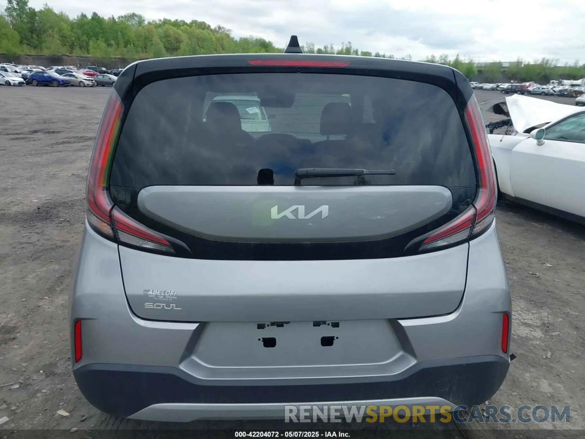 16 fotografías del automóvil dañado KNDJ23AU4P7877898 KIA SOUL 2023